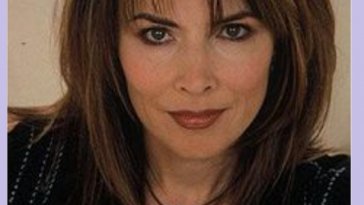 Ma is a hosszú hajaké a szó